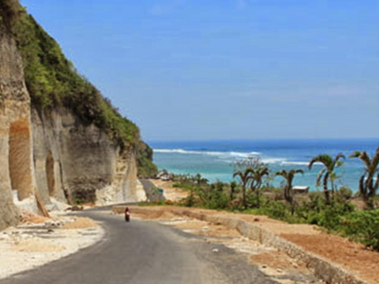 Wisata pantai pandawa